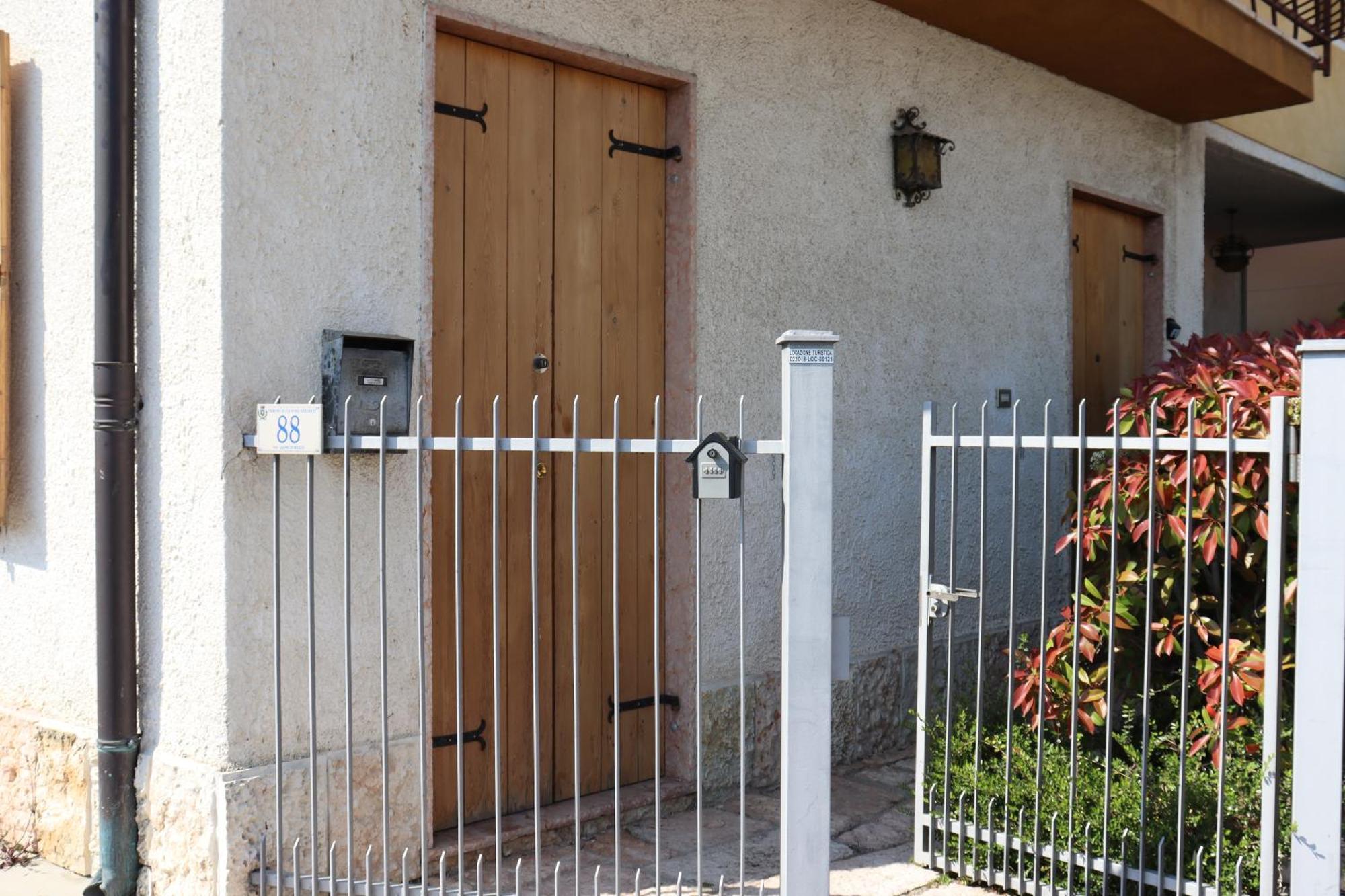 Monika Holiday 88 Astro Sul Garda Costermano Eksteriør bilde
